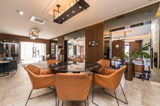 Rooms & Restaurant Matanovi Dvori Sukošan エクステリア 写真